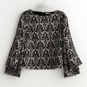 Alice + Olivia Boatneck Bell Sleeve Damask Blouse Women’s Black Gold Top Sz 2